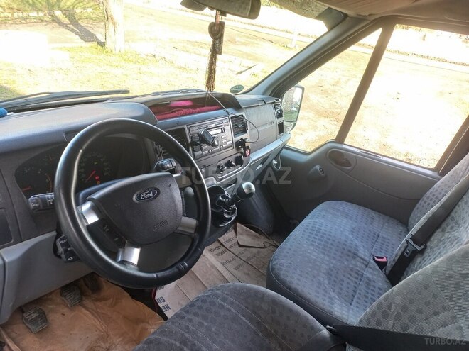 Ford Transit 2009, 179,633 km - 3.2 l - Lənkəran