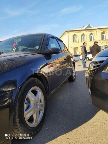 Opel Vectra 1996, 300,000 km - 2.0 l - Bakı