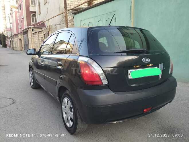 Kia Rio 2006, 300,000 km - 1.5 l - Bakı