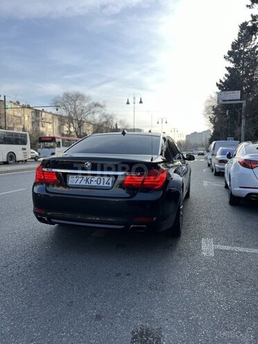 BMW 750 2008, 289,000 km - 4.4 л - Bakı