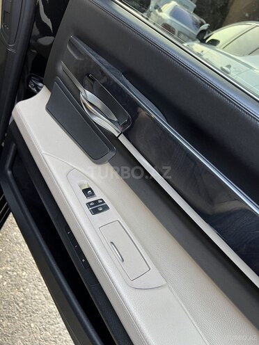 BMW 750 2008, 289,000 km - 4.4 л - Bakı