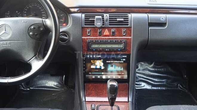 Mercedes E 220 2001, 421,000 km - 2.2 л - Bakı