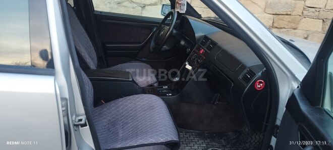Mercedes C 200 1996, 170,000 km - 2.0 л - Bakı