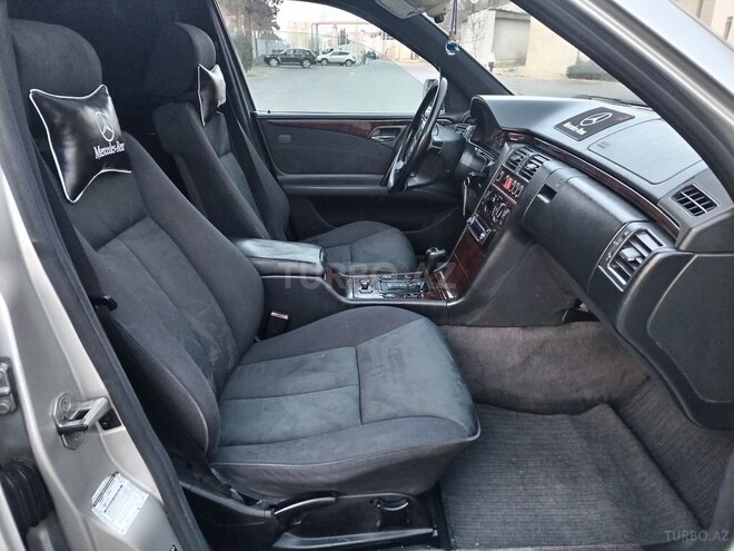 Mercedes E 230 1995, 426,333 km - 2.3 l - Bakı