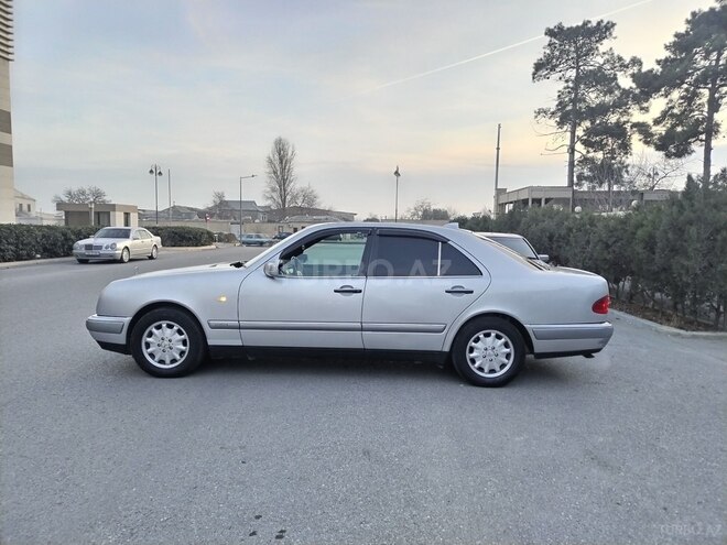 Mercedes E 230 1995, 426,333 km - 2.3 l - Bakı