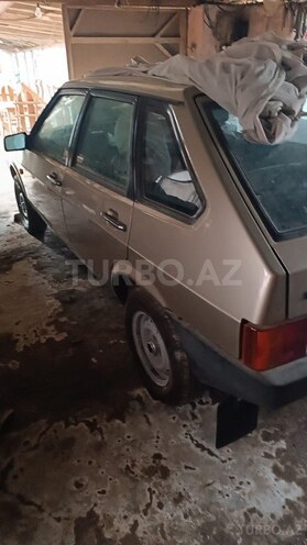 LADA (VAZ) 2109 1988, 58,090 km - 1.5 l - Astara