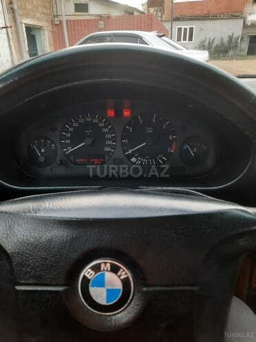 BMW 320 1997, 276,000 km - 2.0 л - Cəlilabad