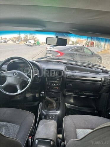 GAZ 31105 2005, 198,301 km - 2.4 l - Quba