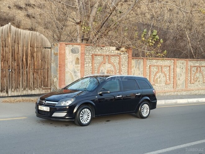 Opel Astra 2005, 182,500 km - 1.6 l - Şəki