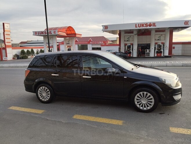 Opel Astra 2005, 182,500 km - 1.6 l - Şəki