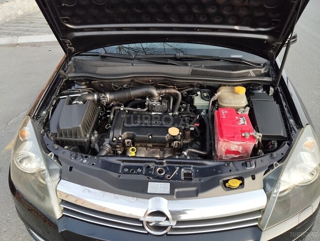 Opel Astra 2005, 182,500 km - 1.6 l - Şəki