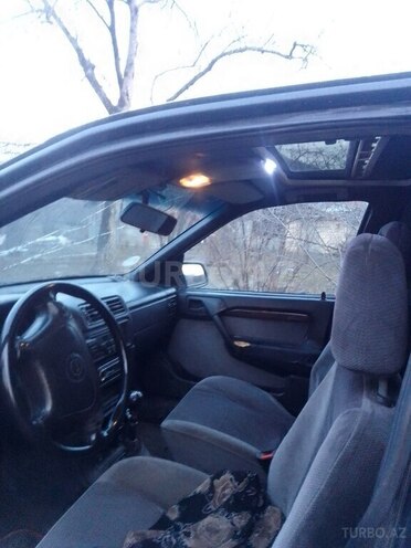 Opel Vectra 1994, 425,323 km - 2.0 л - Qəbələ