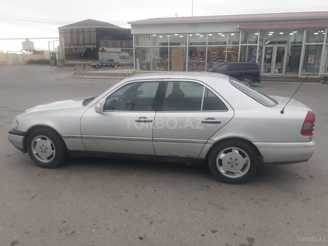 Mercedes C 180 1993, 300,000 km - 1.8 l - Bakı
