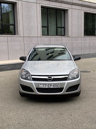 Opel Astra 2005, 240,000 km - 1.4 l - Gədəbəy