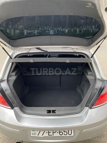 Opel Astra 2005, 240,000 km - 1.4 l - Gədəbəy