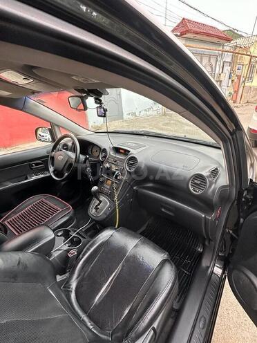 Kia Carens 2006, 395,000 km - 2.0 l - Bakı