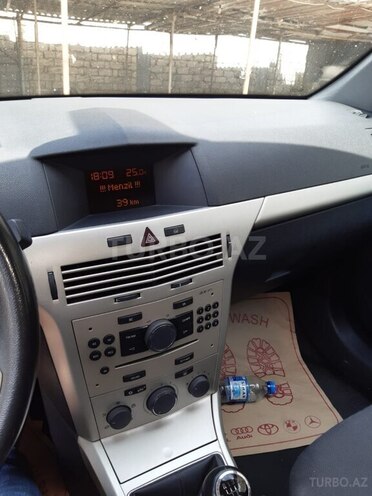 Opel Astra 2008, 179,897 km - 1.4 l - Bakı