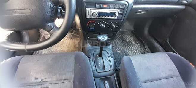 Opel Vectra 1998, 380,000 km - 1.6 l - Quba