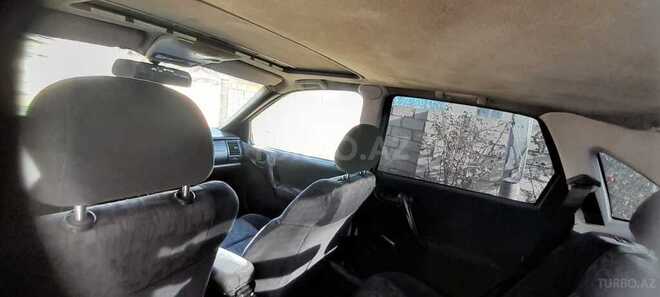 Opel Vectra 1998, 380,000 km - 1.6 l - Quba