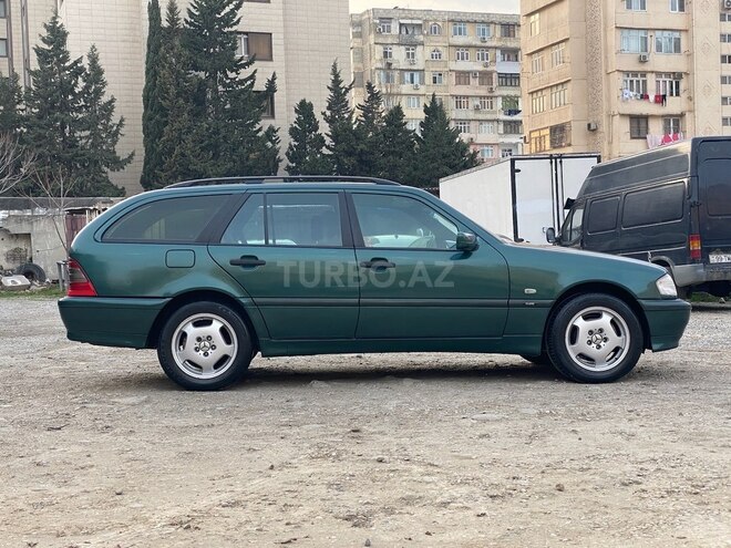 Mercedes C 220 2000, 360,000 km - 2.2 l - Bakı