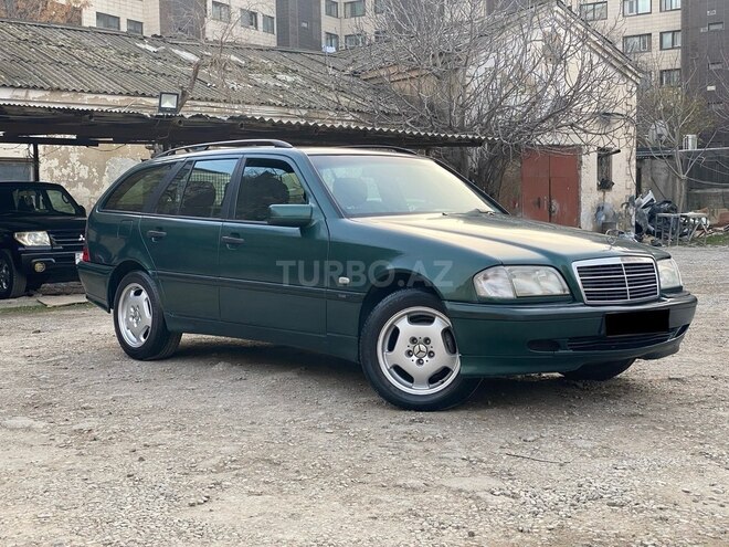 Mercedes C 220 2000, 360,000 km - 2.2 l - Bakı