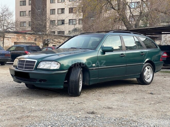 Mercedes C 220 2000, 360,000 km - 2.2 l - Bakı