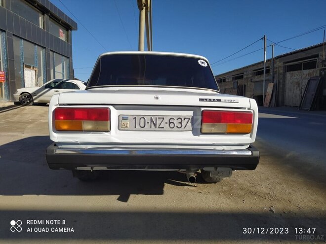 LADA (VAZ) 2107 2005, 83,000 km - 1.6 л - Bakı