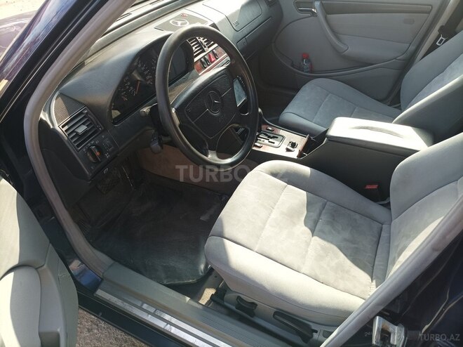 Mercedes C 180 1998, 285,000 km - 1.8 л - Lənkəran