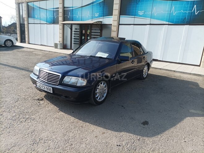 Mercedes C 180 1998, 285,000 km - 1.8 л - Lənkəran