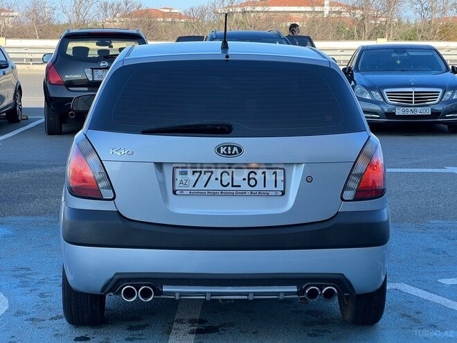 Kia Rio 2005, 170,000 km - 1.4 л - Bakı