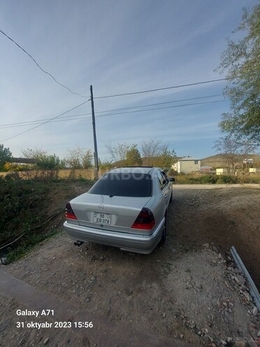 Mercedes C 230 1998, 250,000 km - 2.3 l - Füzuli