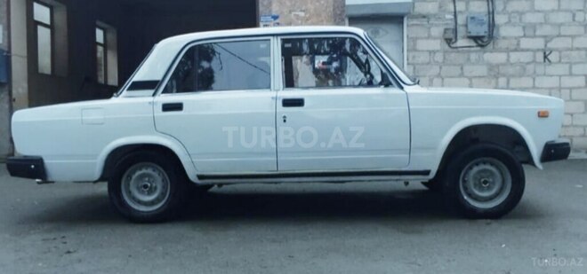LADA (VAZ) 2107 2004, 76,000 km - 1.6 л - Füzuli