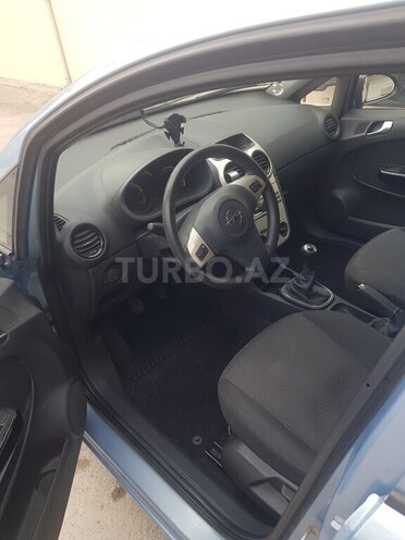 Opel Corsa 2009, 250,000 km - 1.3 l - Bakı