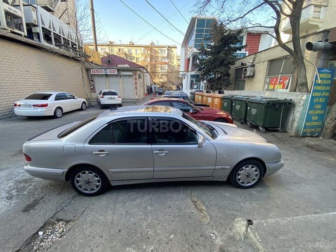 Mercedes E 280 1998, 288,970 km - 2.8 l - Bakı