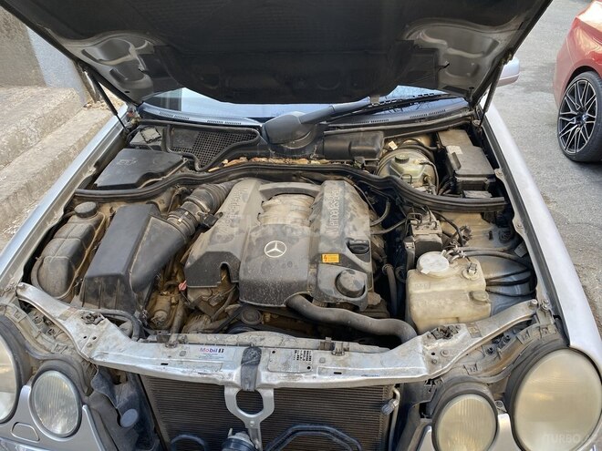 Mercedes E 280 1998, 288,970 km - 2.8 l - Bakı