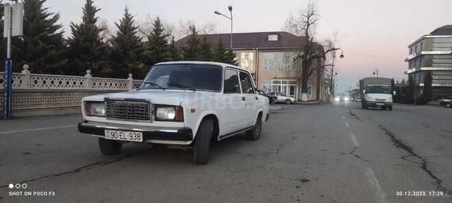 LADA (VAZ) 2107 2005, 64,062 km - 1.6 l - Quba