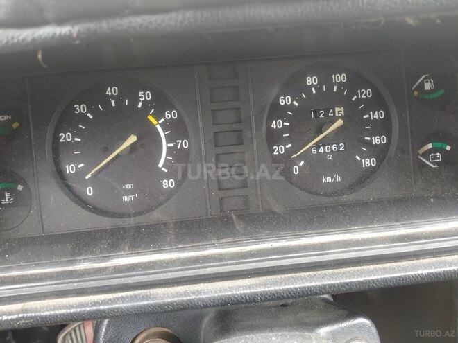 LADA (VAZ) 2107 2005, 64,062 km - 1.6 l - Quba