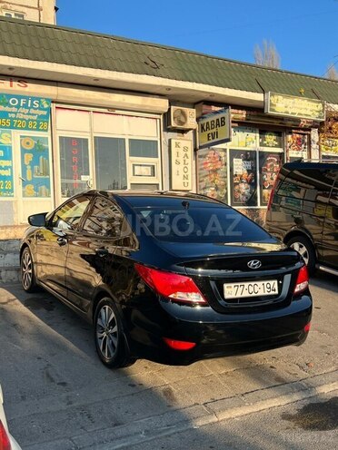 Hyundai Accent 2015, 212,800 km - 1.6 л - Bakı