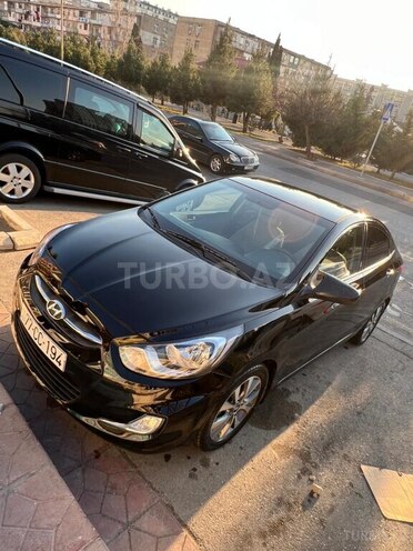 Hyundai Accent 2015, 212,800 km - 1.6 л - Bakı