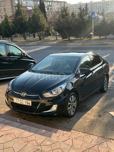 Hyundai Accent 2015, 212,800 km - 1.6 л - Bakı