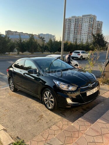 Hyundai Accent 2015, 212,800 km - 1.6 л - Bakı