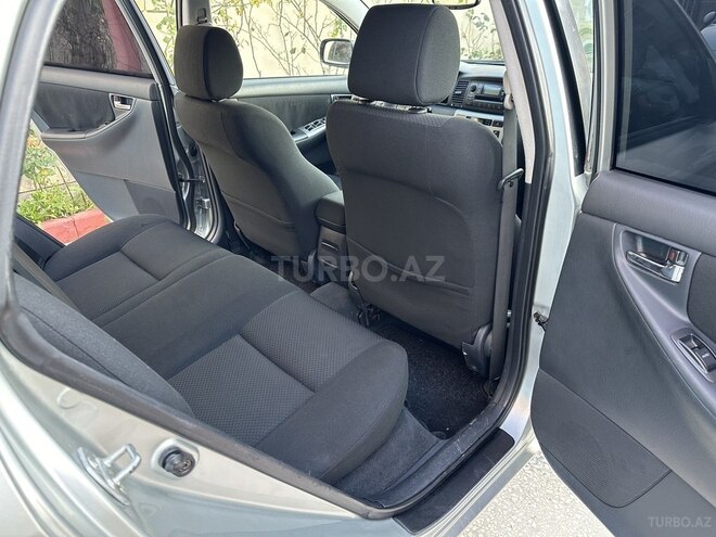 Toyota Corolla 2005, 214,000 km - 1.4 l - Sumqayıt