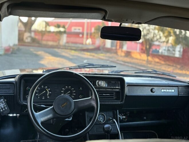 LADA (VAZ) 2107 2010, 26,462 km - 1.6 l - Samux