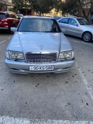 Mercedes C 240 1999, 320,000 km - 2.4 l - Bakı