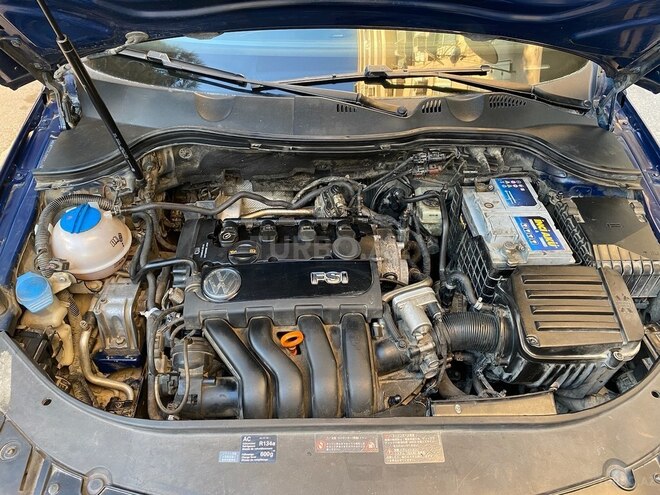 Volkswagen Passat 2005, 310,000 km - 2.0 л - Bakı