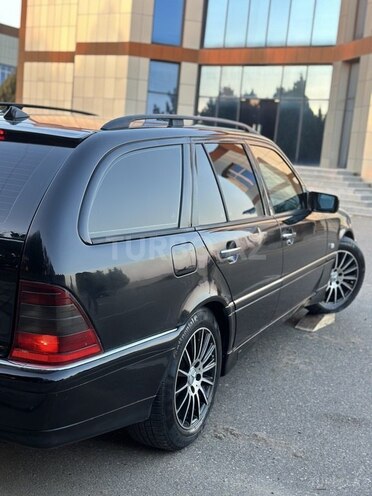 Mercedes C 220 1999, 450,000 km - 2.2 л - Saatlı