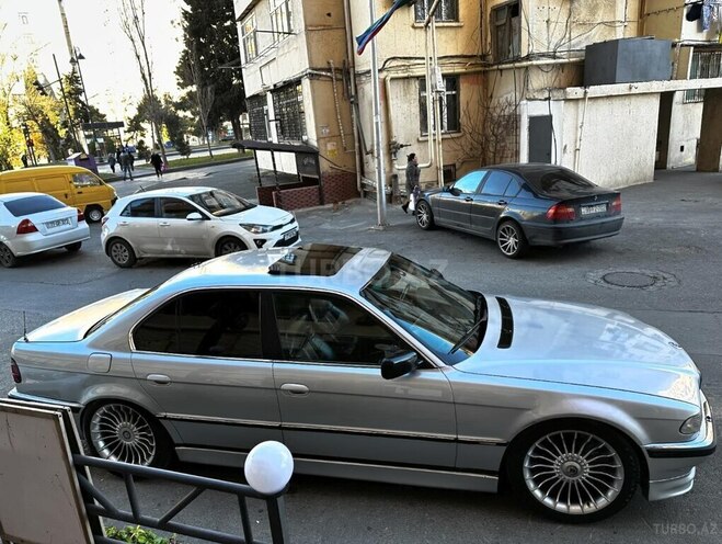 BMW 735 2001, 258,000 km - 3.5 l - Bakı