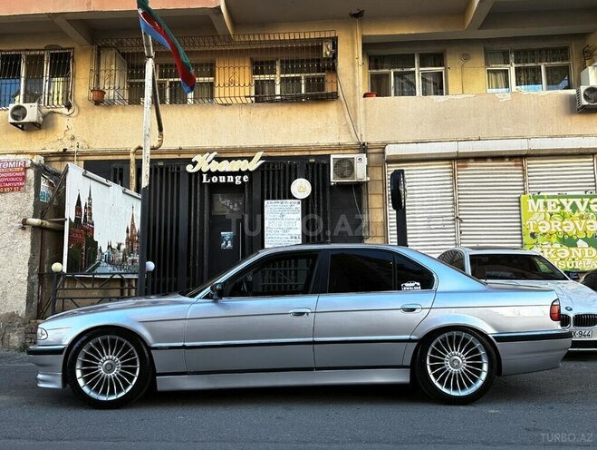 BMW 735 2001, 258,000 km - 3.5 l - Bakı