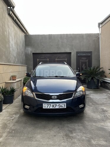 Kia Ceed 2010, 188,000 km - 1.6 л - Bakı