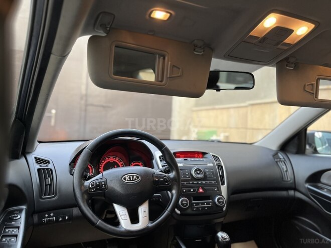 Kia Ceed 2010, 188,000 km - 1.6 л - Bakı